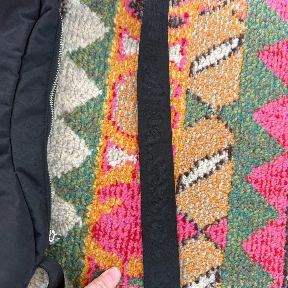 Collina Strada x BAGGU horse/pony crossbody bag black NWT - Picture 6 of 6